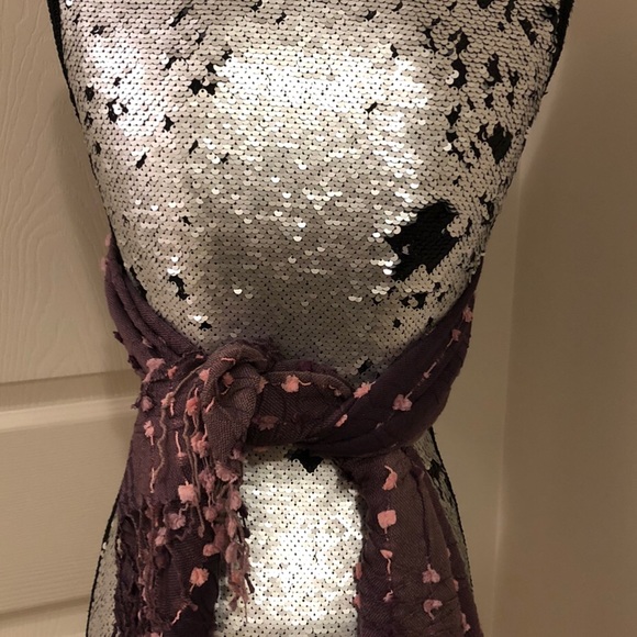 Bohemian Wrap/Scarf (Pom-Pom trims & tassels) - Picture 6 of 12